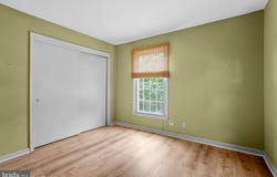 174 ALBEMARLE DRIVE, PENLLYN, PA 19422