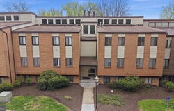 7 SUNTOP Court, BALTIMORE, MD 21209