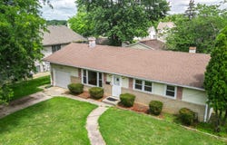 312 N Main Street, Sycamore, IL 60178