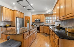 2408 Hunter Drive, Chanhassen, MN 55317