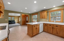 307 Sixth St, Hartford, WI 53027