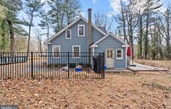 225 FOX Road, MEDIA, PA 19063