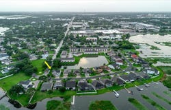 1389 HERITAGE LANDINGS DRIVE, LAKELAND, FL 33805