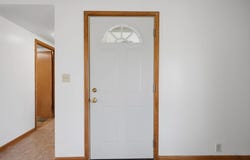 303 E 4th Ave, Cheney, KS 67025