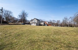 100 Spring Grove Rd, Penn Hills, PA 15235