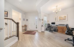 3092 N Spurway Drive, Ann Arbor, MI 48105