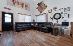609 W Leon ST, Llano, TX 78643