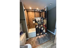 39 W GRAND AVENUE, TOWER CITY, PA 17980