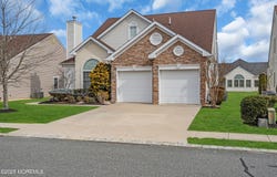 34 Avalon Way, Waretown, NJ 08758