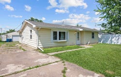 521 14TH Avenue, Silvis, IL 61282