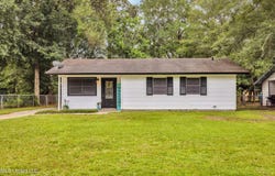 229 Linda Drive, Ocean Springs, MS 39564