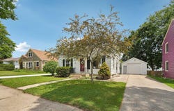 3456 N 96th St, Milwaukee, WI 53222