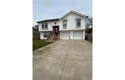 110 E John Street, Coffeyville, KS 67337