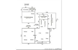 421 W Bourbon Street, Eldon, MO 65026