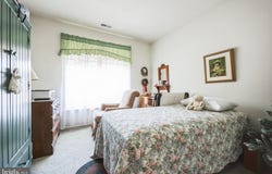 12 MEADOWVIEW DRIVE, WOODSTOWN, NJ 08098