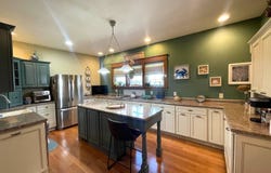318 E 7th Street, Mount Carmel, IL 62863