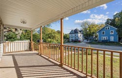 715 Grand Avenue, Ames, IA 50010