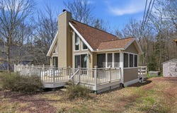 61 Floral Drive, Thornhurst, PA 18424