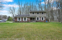2682 Fontaine Trail, Holt, MI 48842