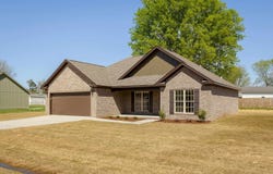133 Bunnell Ave, Muscle Shoals, AL 35661