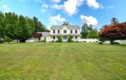 8 Joseph Ct, Schaghticoke, NY 12154