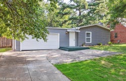 1400 Staunton Drive, Southaven, MS 38671