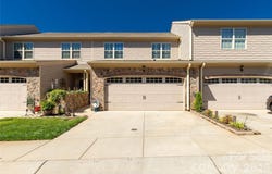 1108 Stuarts Landing Drive, Cramerton, NC 28032
