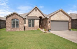 9614 La Salle Ave, Lubbock, TX 79424