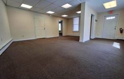 523 W BROAD Street, QUAKERTOWN, PA 18951