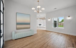 1224 S Pine Street, Grapevine, TX 76051