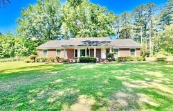 594 Lakeside, Camden, AR 71701