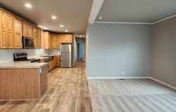 946 SE 10th Street, Madras, OR 97741
