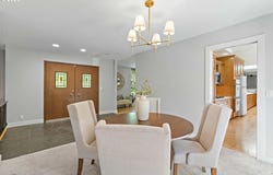 361 BERWICK Rd, LakeOswego, OR 97034