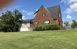 477 Main Street, West Liberty, KY 41472