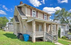 821 12Th ST NW, Roanoke, VA 24017