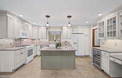 16 Maple Avenue, Troy, NY 12180