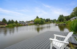 292 NE Pearsall Street, Ocean Shores, WA 98569