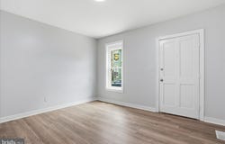 10 E LEE Street, HAGERSTOWN, MD 21740