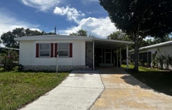 1117 Wren Circle, Barefoot Bay, FL 32976
