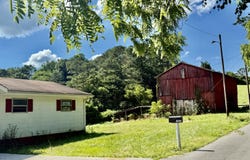 1087 HARMON Rd, New Tazewell, TN 37825