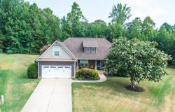 32 Berry Pine Court, Taylors, SC 29687