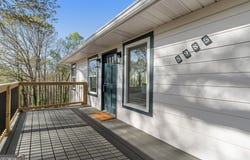 5985 Lakeside, Gainesville, GA 30506