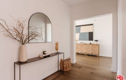 9000 W 3rd St, Los Angeles, CA 90048
