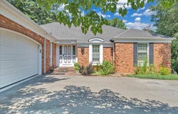 2391 Romar DR, Salem, VA 24153