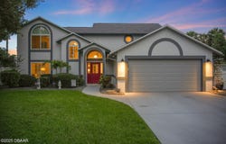 453 Palm Avenue, Ormond Beach, FL 32174