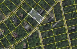 10 Mohawk Trail, Gouldsboro, PA 18424