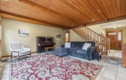 6850 OAKBROOK Ln, Mosier, OR 97040