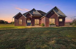 7 S Charles Road, Vilonia, AR 72173