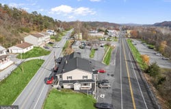 200 E MAIN ST, HANCOCK, MD 21750