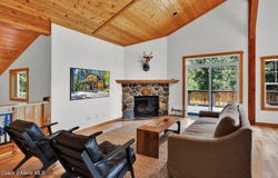 316 Brisboys Rd, Sagle, ID 83860